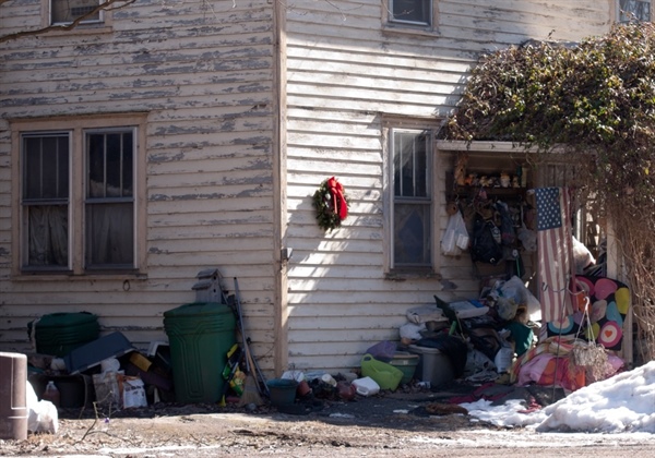 Do You Need A House Clean Out Service?