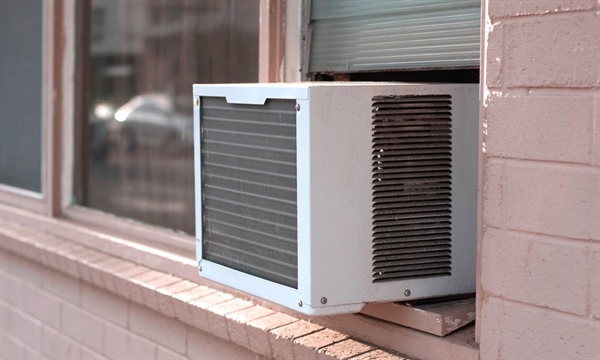 Air Conditioner Disposal: Junk Removal or Recycling?